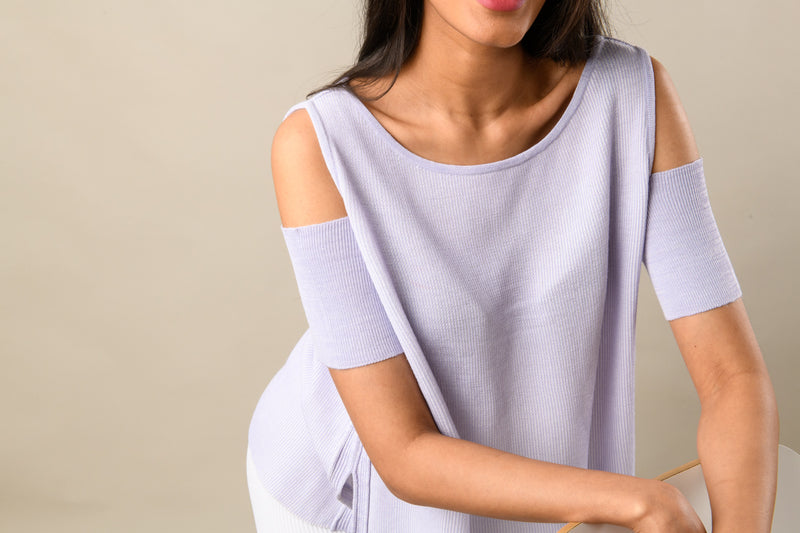 Cold-Shoulder Top in Lilac